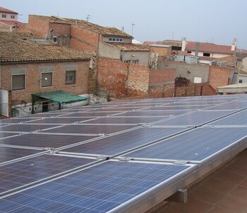 Instalación solar fotovolatica para grupo de viviendas adosadas