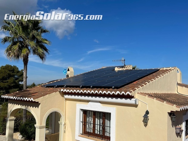 Instalación fotovoltaica vivienda unifamiliar